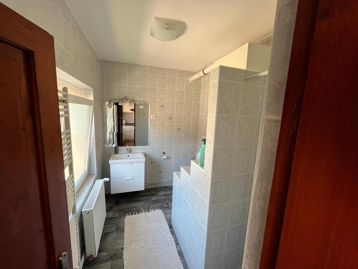 Petita Garden Apartman Сиофок Екстериор снимка