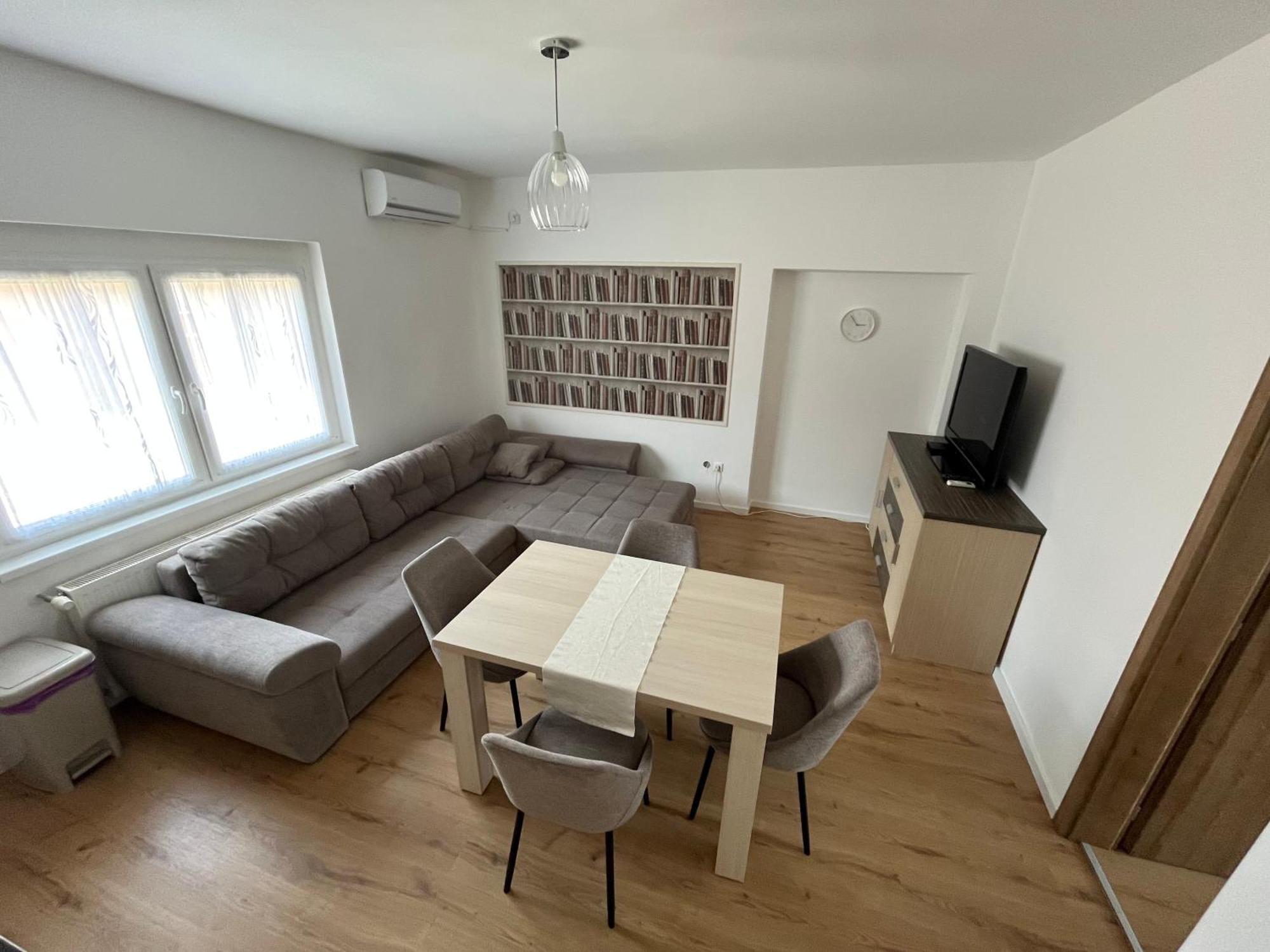 Petita Garden Apartman Сиофок Екстериор снимка